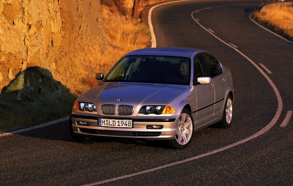 Логотип 3 серия