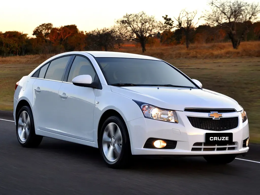 Логотип Cruze