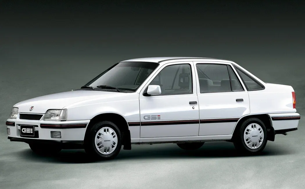 Логотип Racer