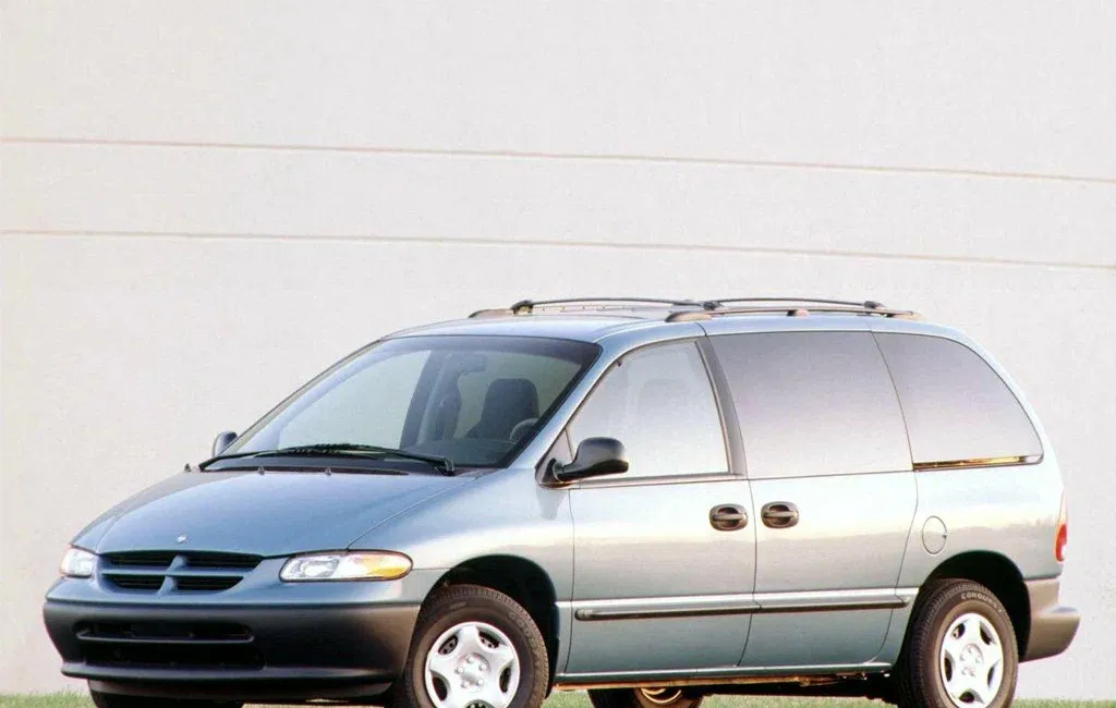 Логотип Dodge Caravan Минивэн 5 дв. 3 поколение