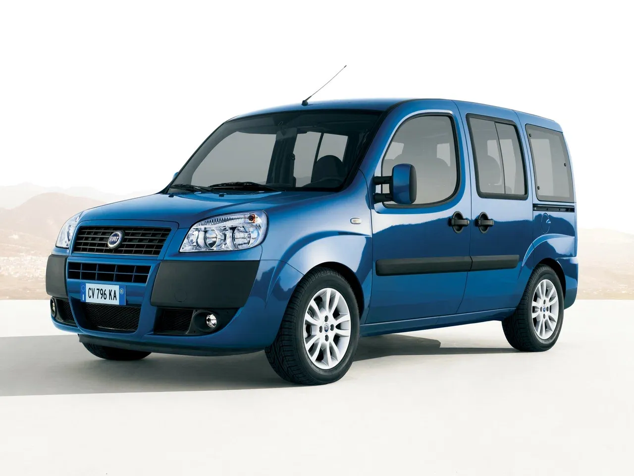 Логотип Doblo