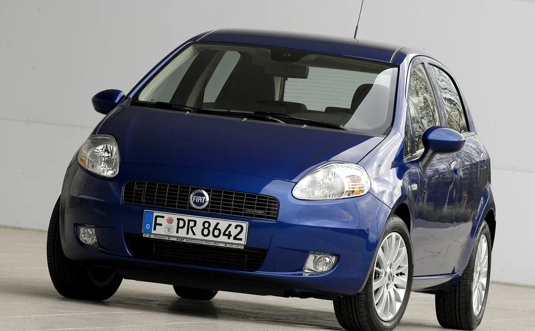 Логотип Punto (Grand Punto)