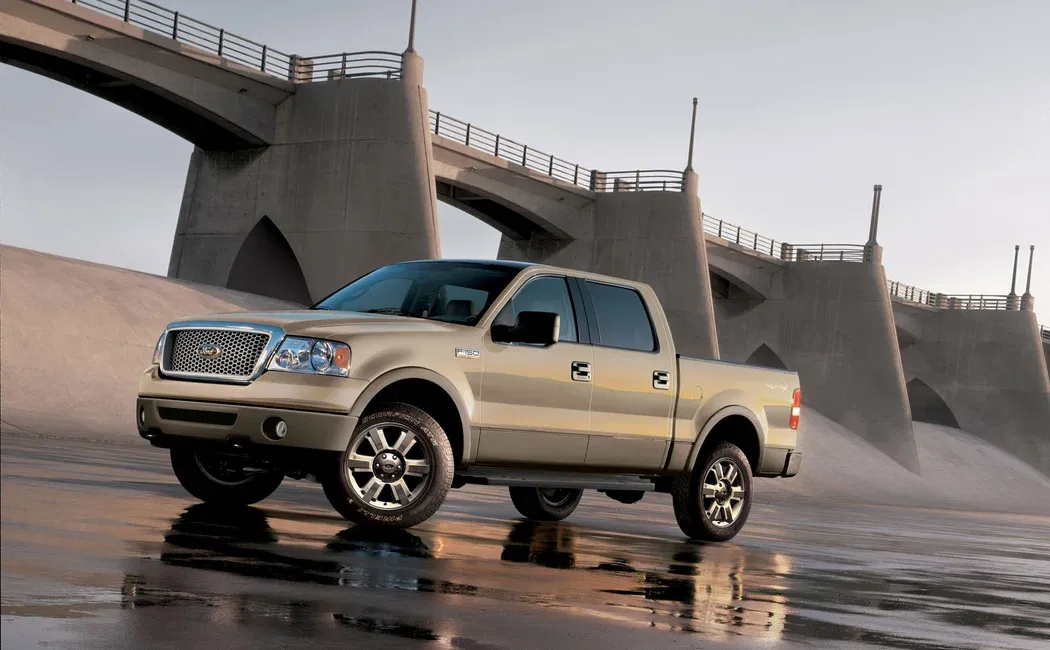 Логотип F-150