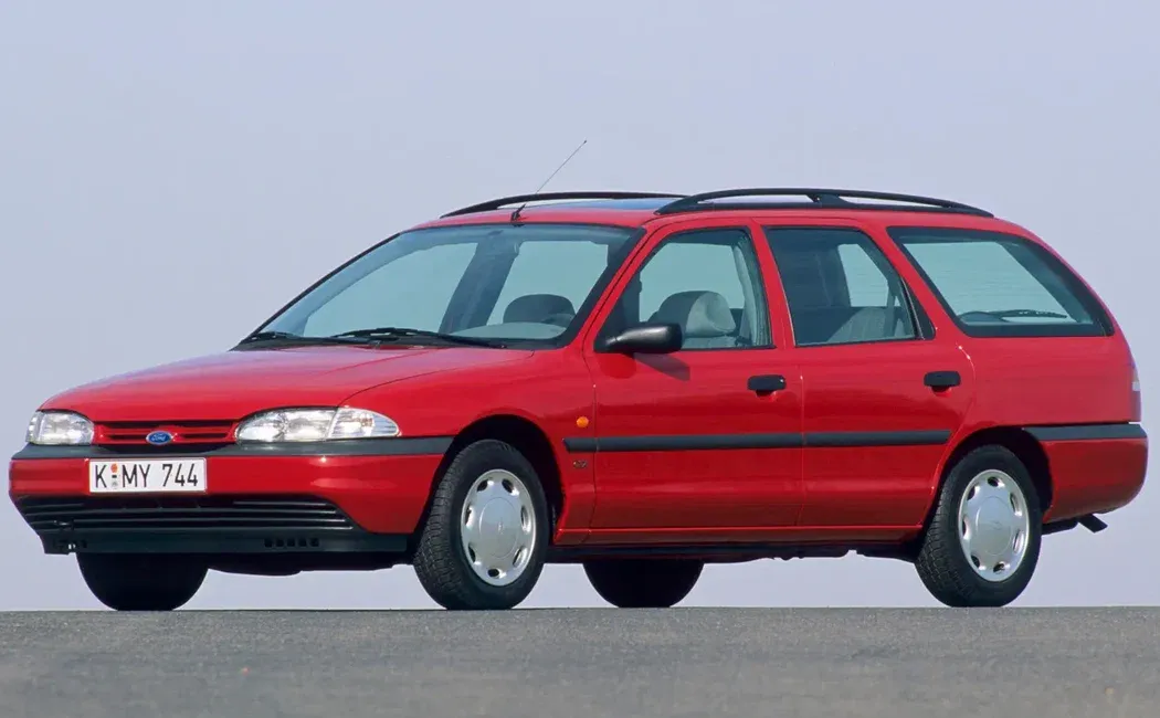 Логотип Ford Mondeo Универсал 5 дв. 1 поколение