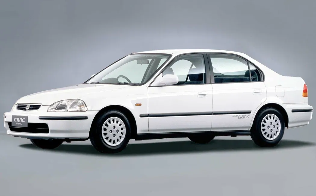 Логотип Honda Civic Седан 4 дв. 2 поколение