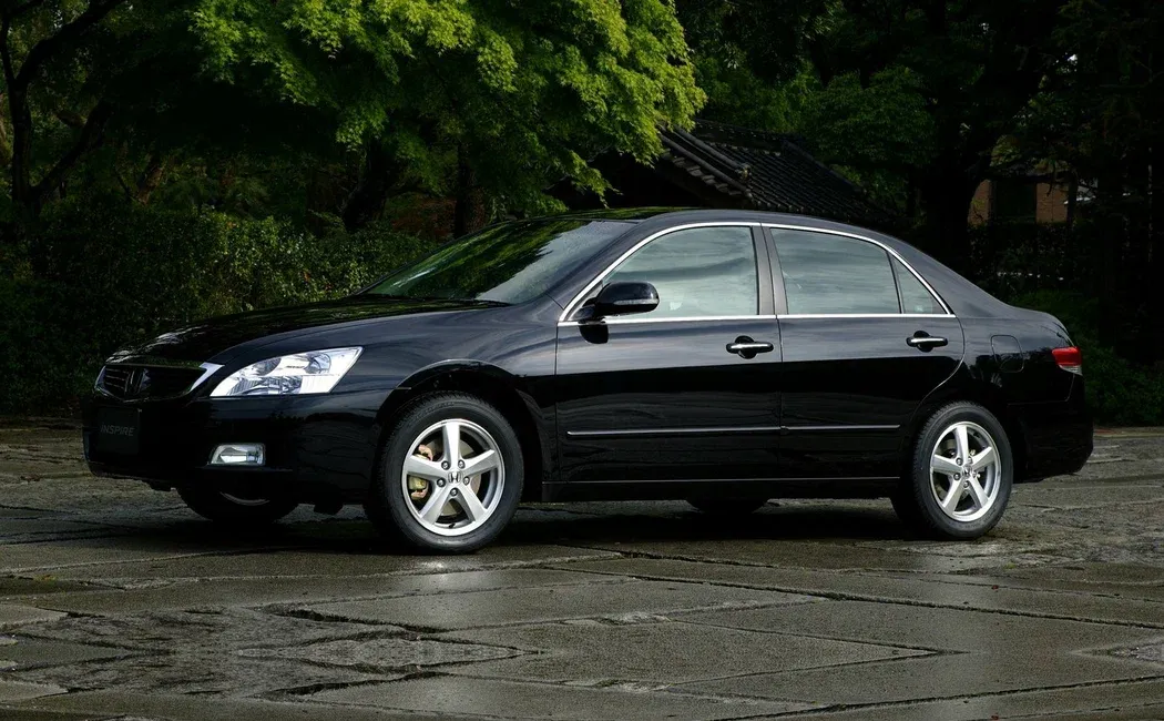 Логотип Honda Inspire Седан 4 дв. 4 поколение