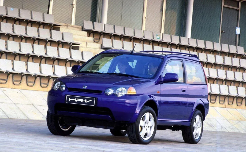 Логотип Honda НR-V Внедорожник 3 дв. 1 поколение