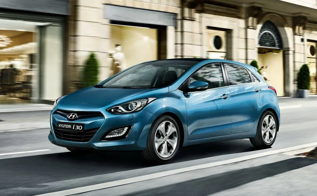 Логотип Hyundai i30 Хэтчбек 5 дв. 2 поколение