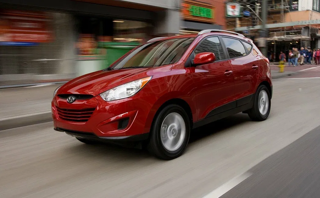 Логотип Hyundai Tucson Внедорожник 5 дв. 2 поколение