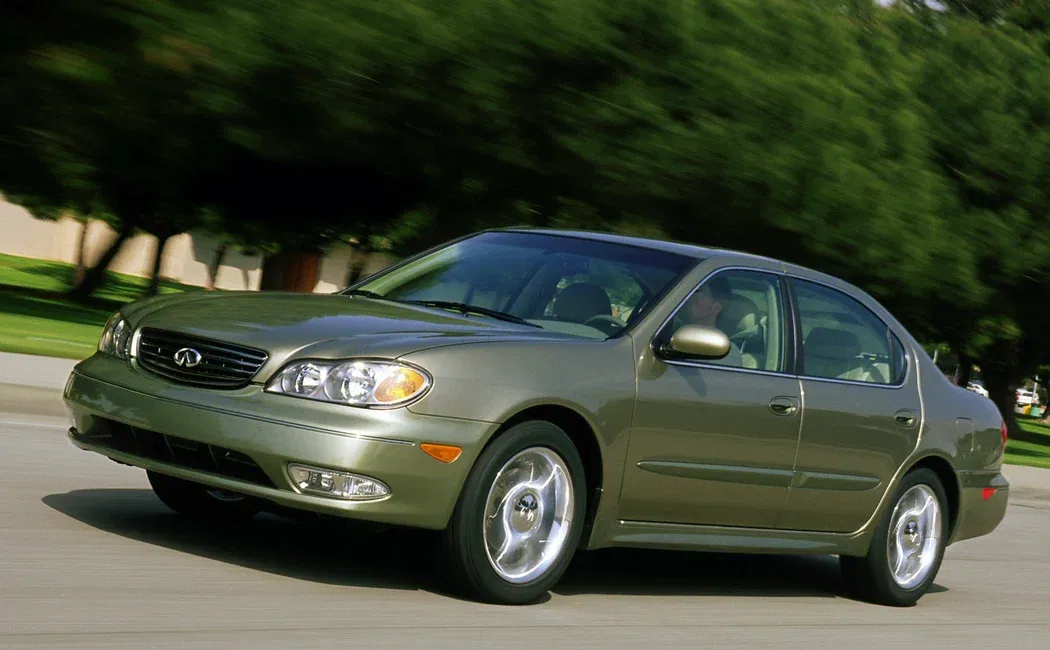 Логотип Infiniti L Седан 4 дв. 2 поколение