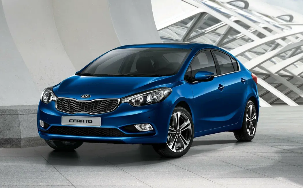 Логотип Kia Cerato Седан 4 дв. 3 поколение