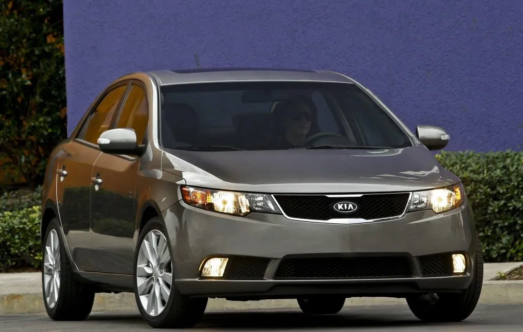 Логотип Kia Forte Седан 4 дв. 2 поколение