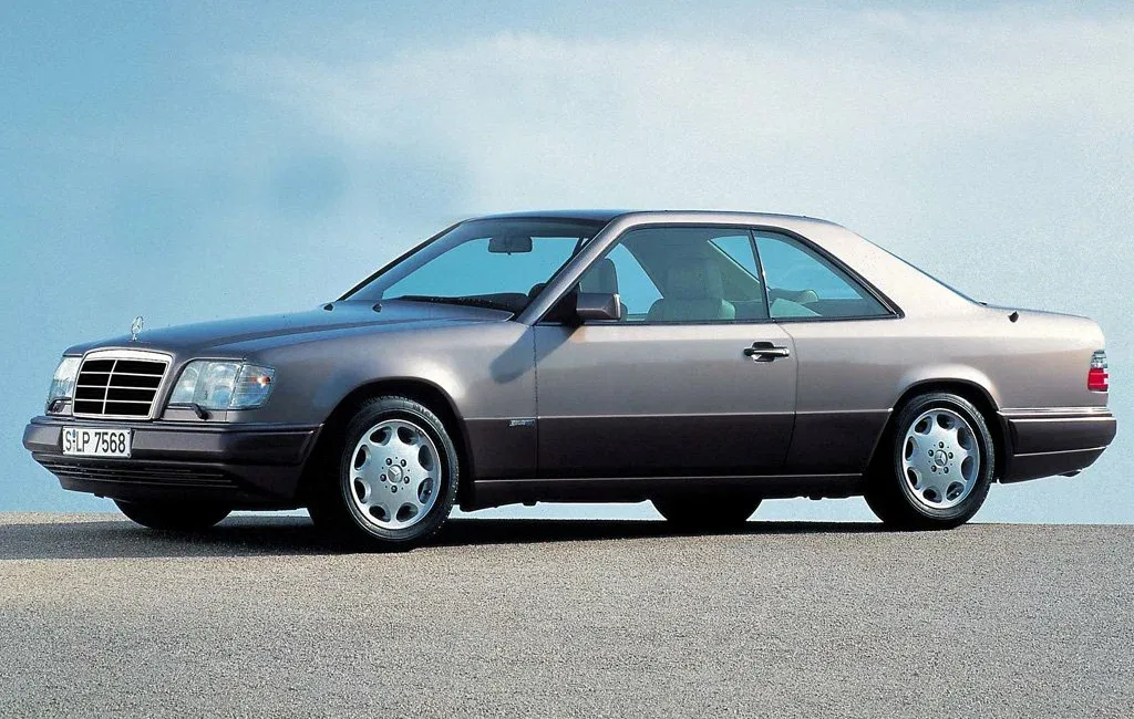 Логотип Mercedes-Benz E-klasse Купе 2 дв. 1 (W124)