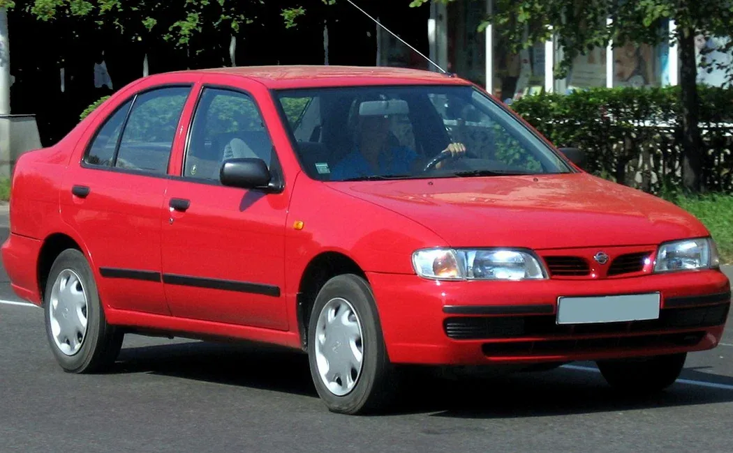 Логотип Nissan Almera Седан 4 дв. 1 (N15)