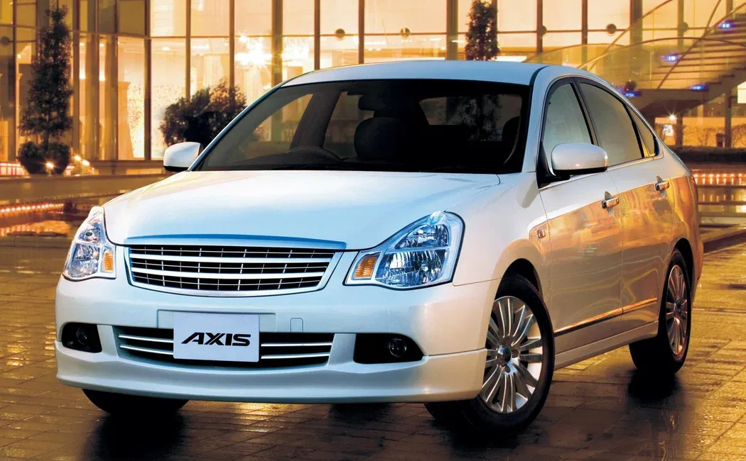 Логотип Nissan Bluebird Sylphy Седан 4 дв. 2 поколение