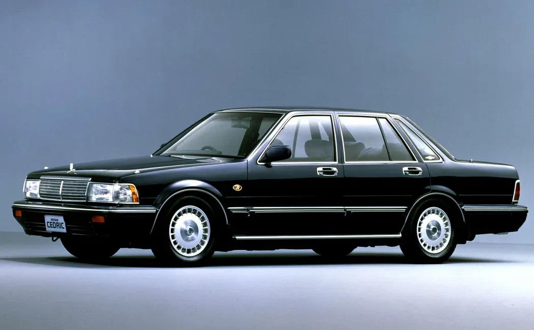 Логотип Nissan Cedric Седан 4 дв. 7 (Y31)