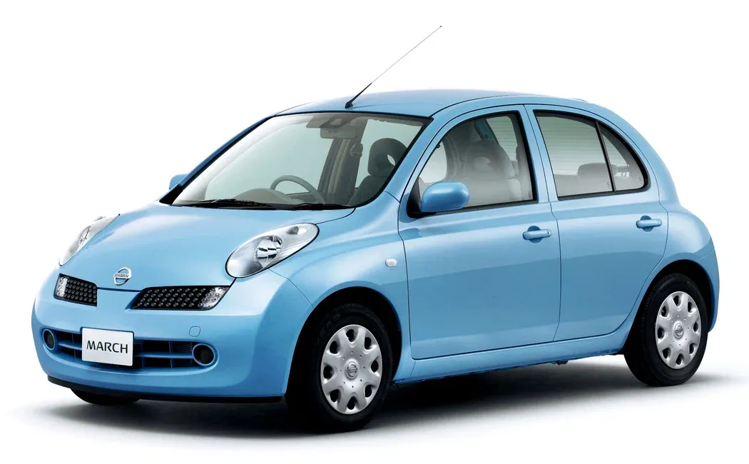 Логотип Nissan March Хэтчбек 5 дв. 3 (K12)