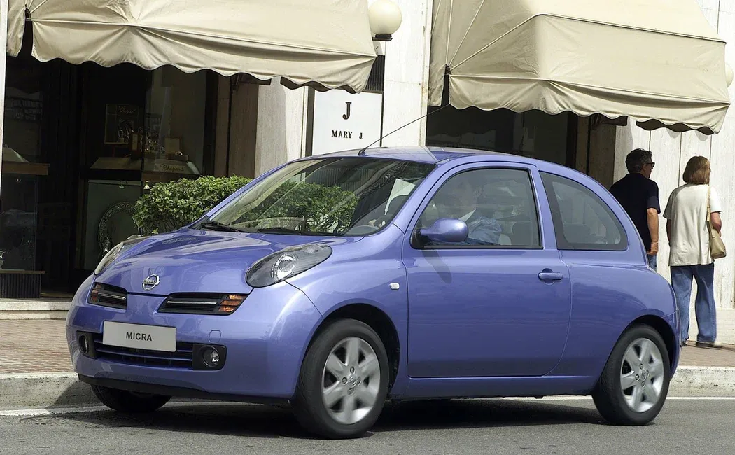 Логотип Nissan Micra Хэтчбек 3 дв. 3 (K12)