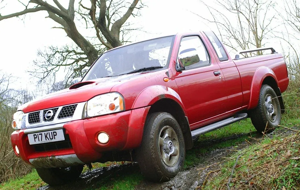 Логотип Nissan Navara (Frontier) Пикап 2 дв. 2 (D22)