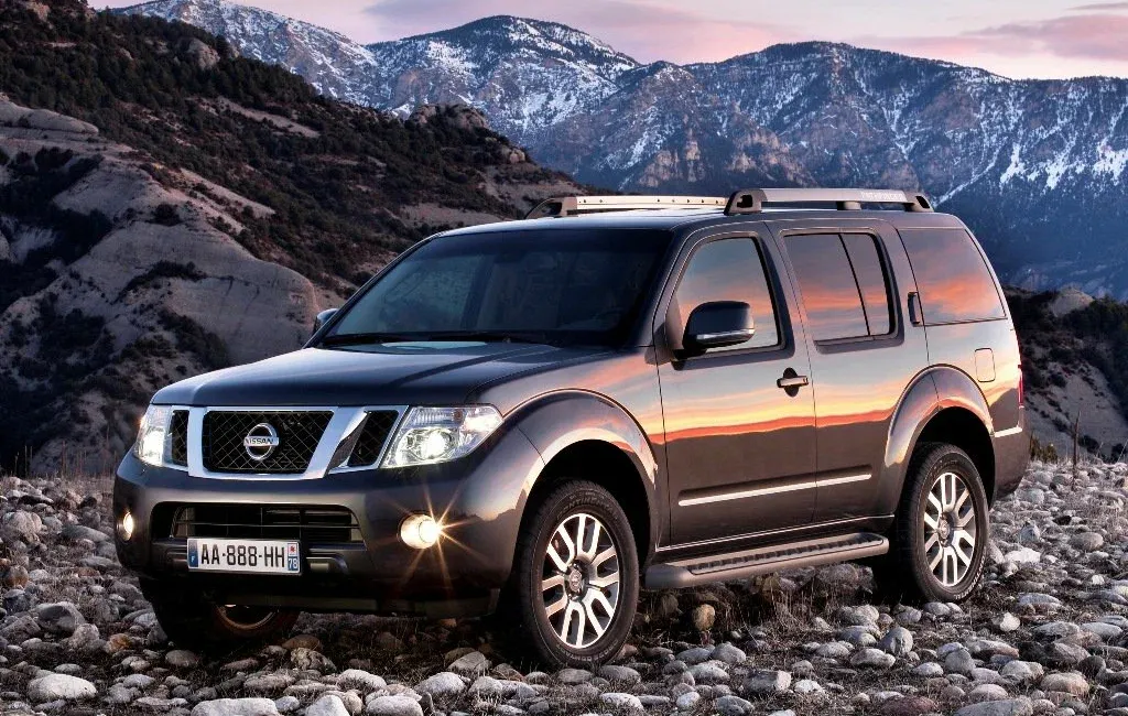 Логотип Nissan Pathfinder Внедорожник 5 дв. 3 (R51)