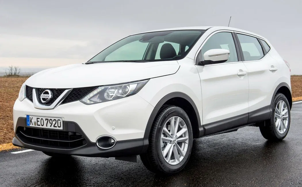 Логотип Nissan Qashqai Внедорожник 5 дв. 2 поколение