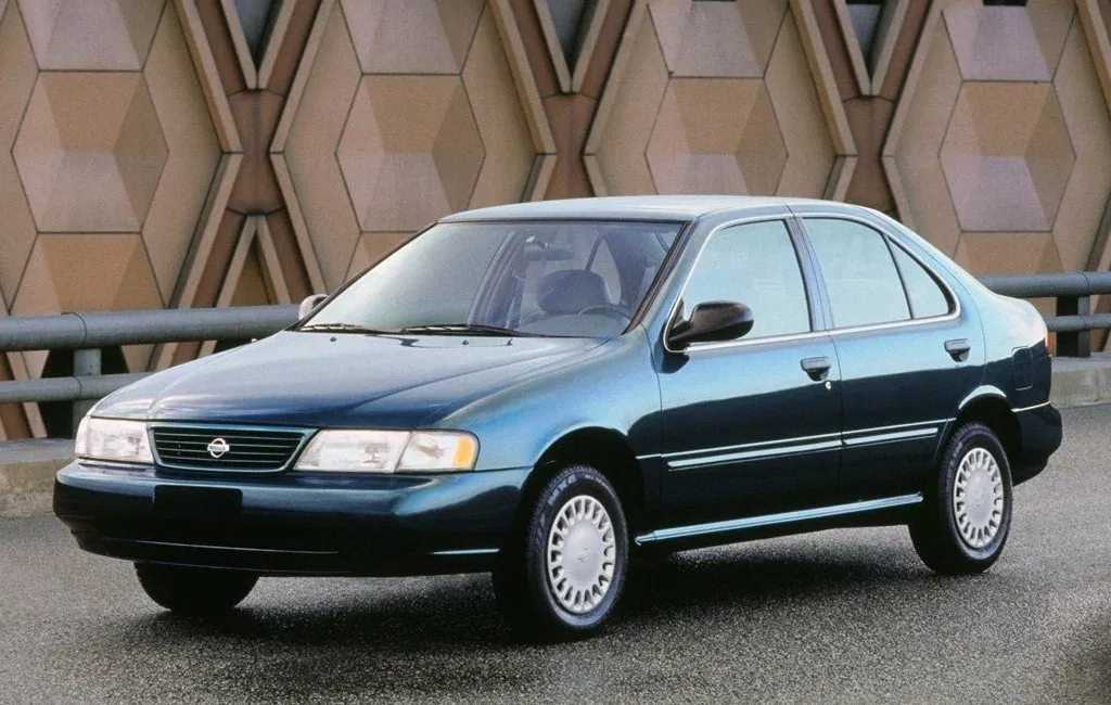 Логотип Sentra