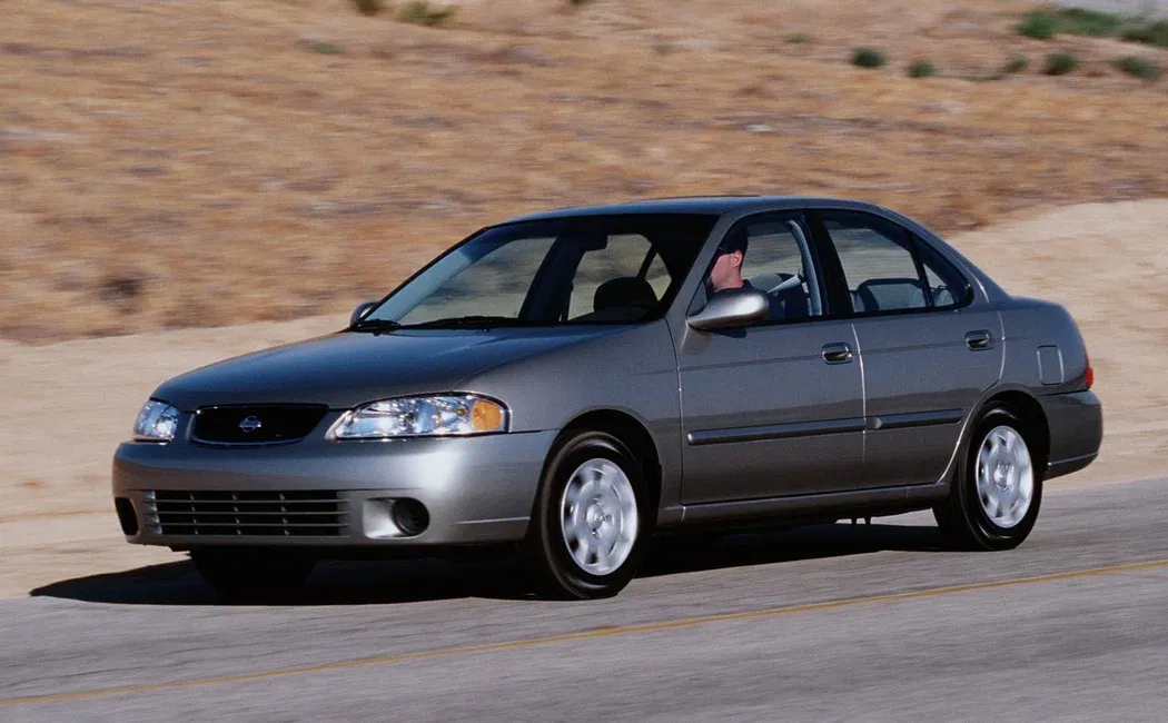 Логотип Nissan Sentra Седан 4 дв. B15