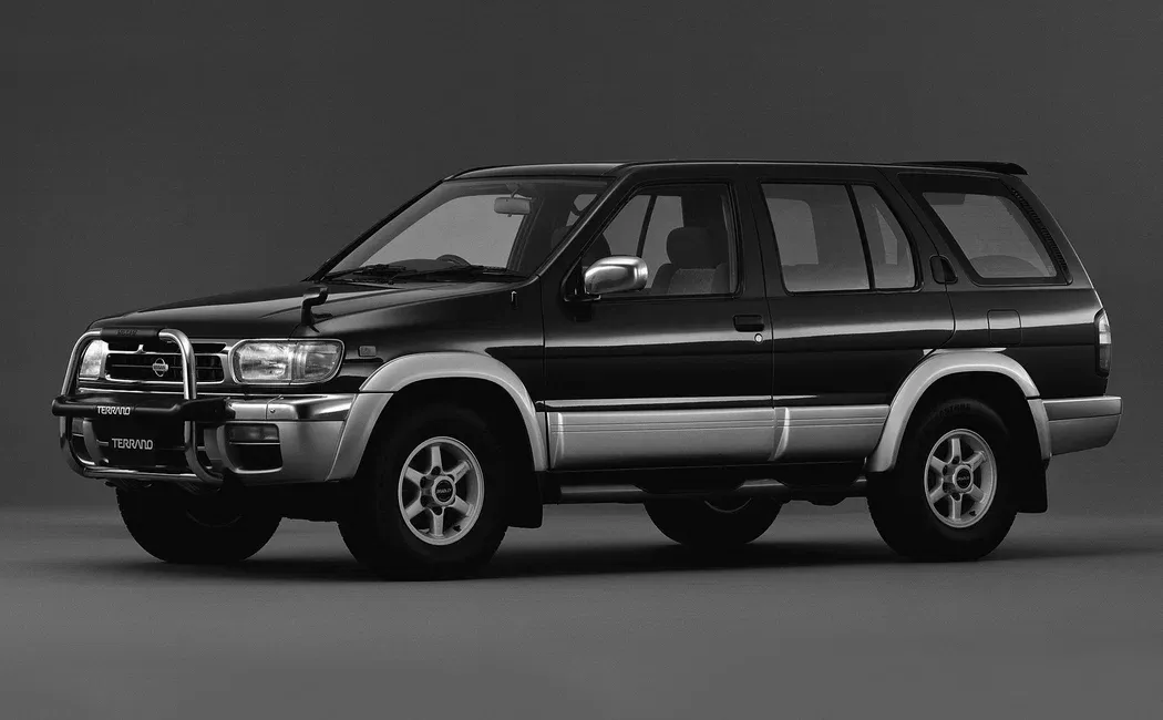 Логотип Nissan Terrano Внедорожник 5 дв. 2 (R50)