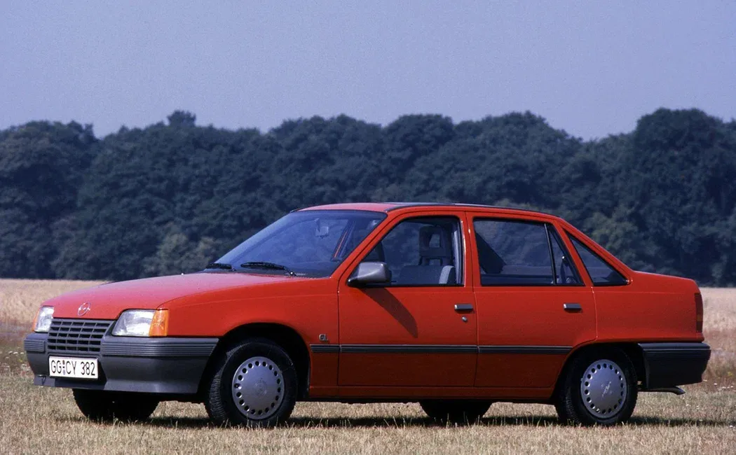 Логотип Kadett