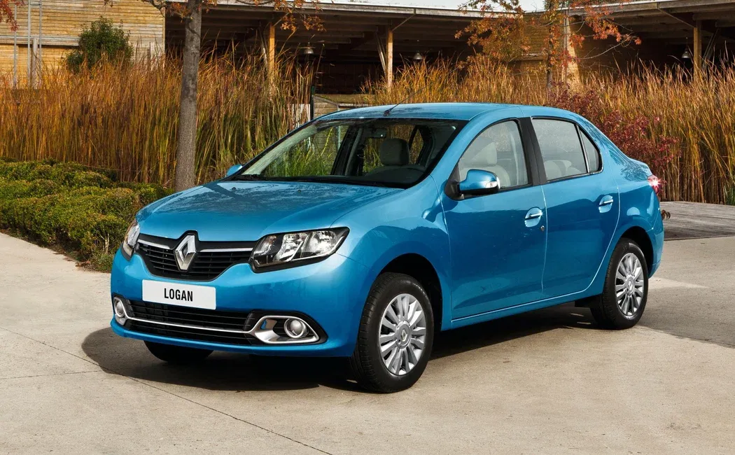 Логотип Renault Logan Седан 4 дв. 2 поколение