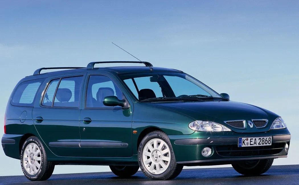 Логотип Renault Megane Универсал 5 дв. 1 поколение