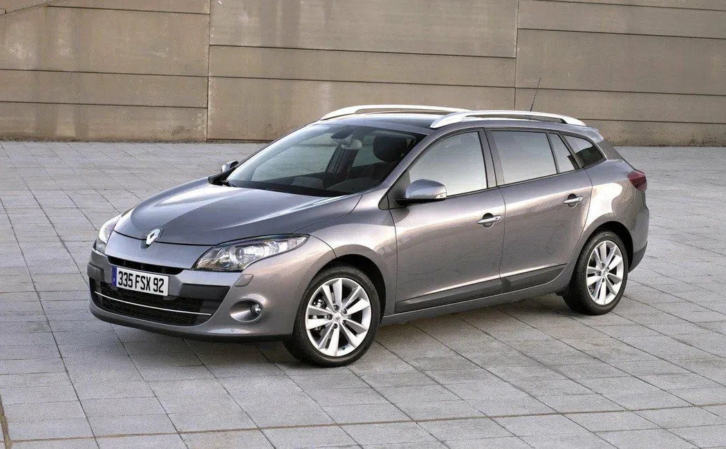 Логотип Renault Megane Универсал 5 дв. 3 поколение
