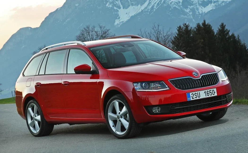 Логотип Skoda Octavia Универсал 5 дв. 3 (A7)