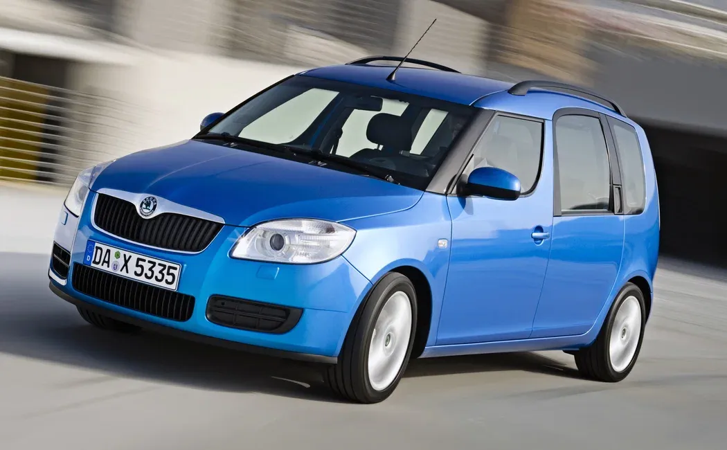 Логотип Roomster