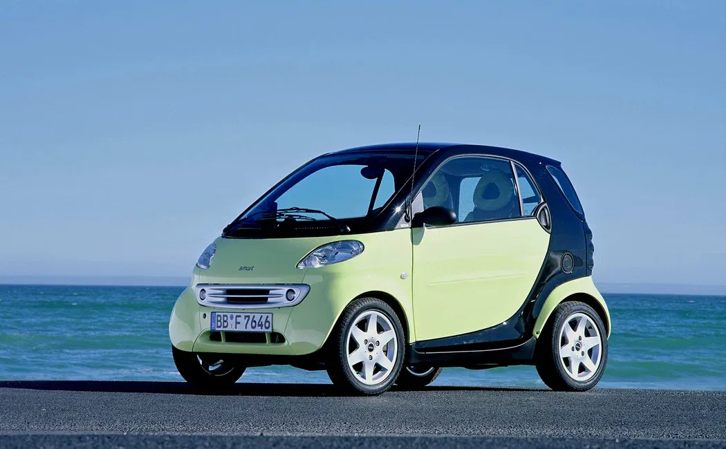 Логотип Fortwo