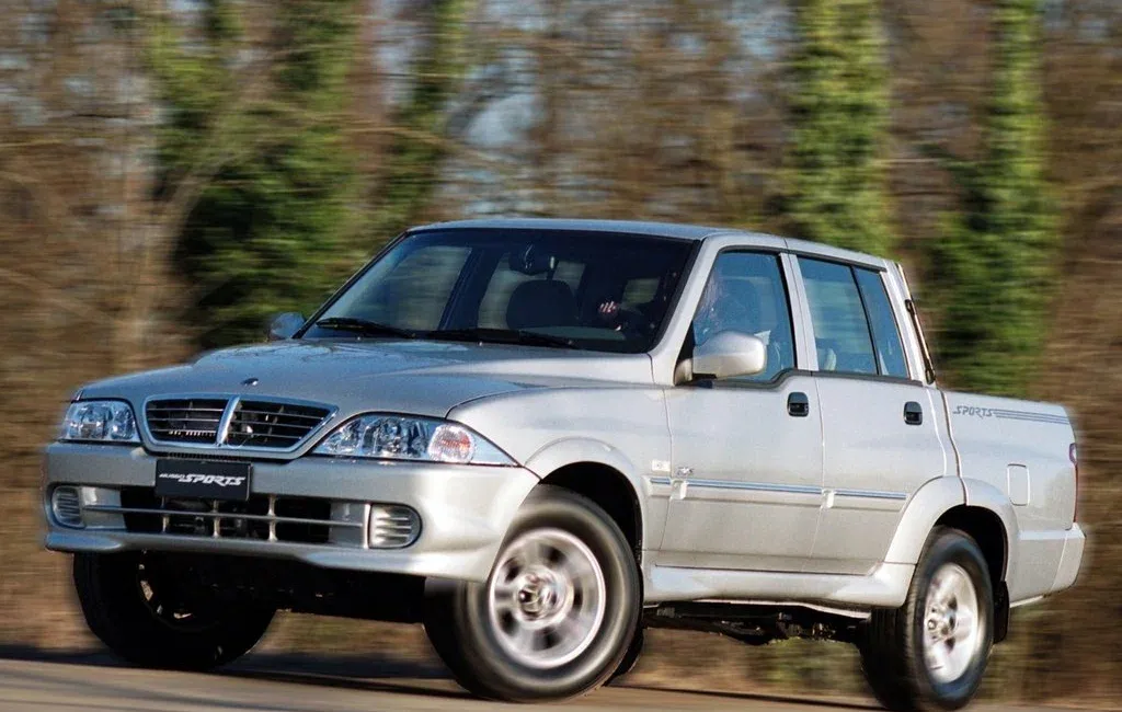 Логотип SsangYong Musso Пикап 4 дв. 1 поколение