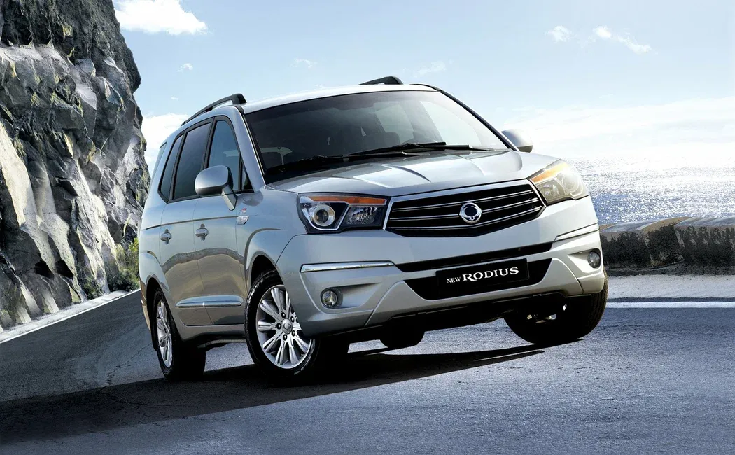 Логотип SsangYong Rodius Минивэн 5 дв. 2 поколение