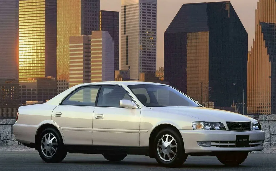 Логотип Chaser