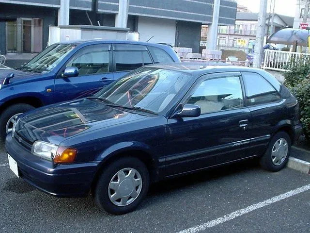 Логотип Toyota Corsa/Tercel Хэтчбек 3 дв. 5 (L50) (кузов EI51)