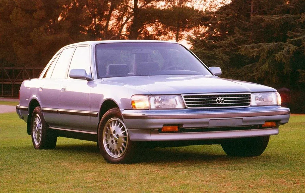 Логотип Cressida