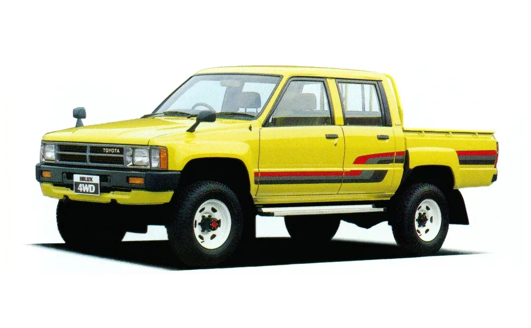 Логотип HiLux