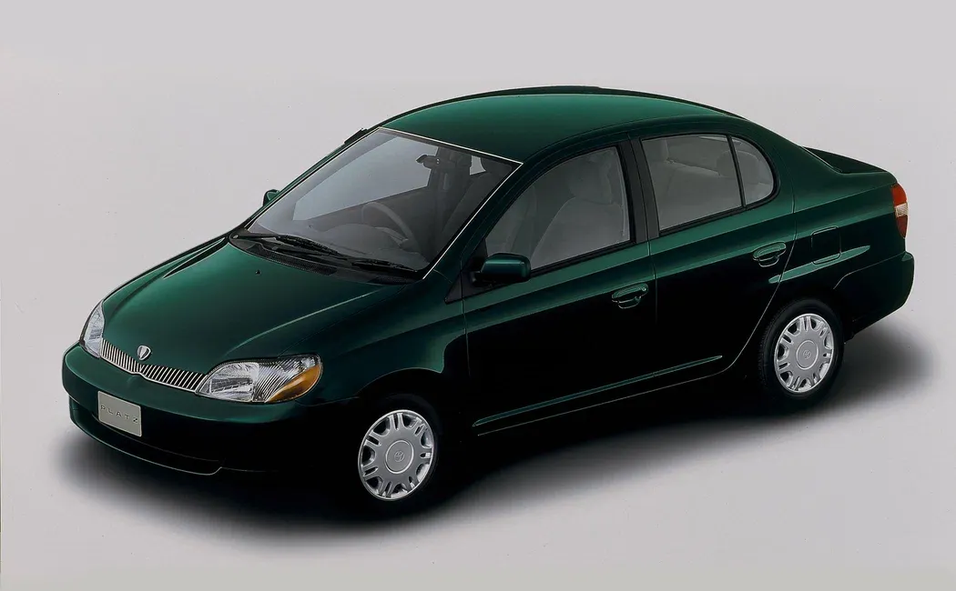 Логотип Platz