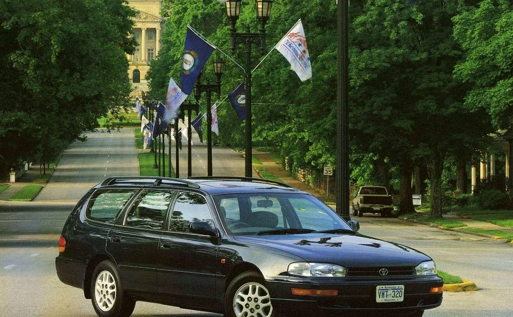 Логотип Toyota Scepter Универсал 5 дв. 1 поколение