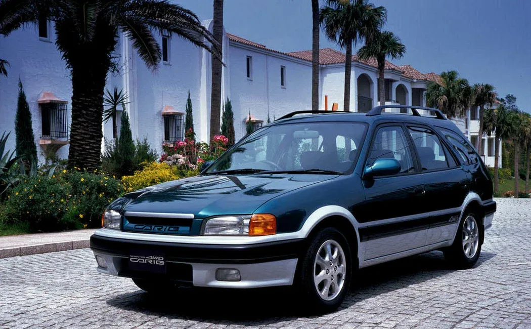 Логотип Toyota Sprinter Carib Универсал 5 дв. 3 поколение