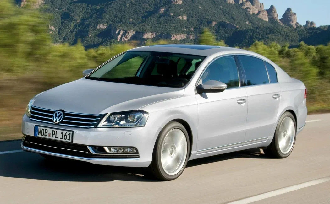 Логотип Volkswagen Passat EUR Седан 4 дв. 7 (B7)