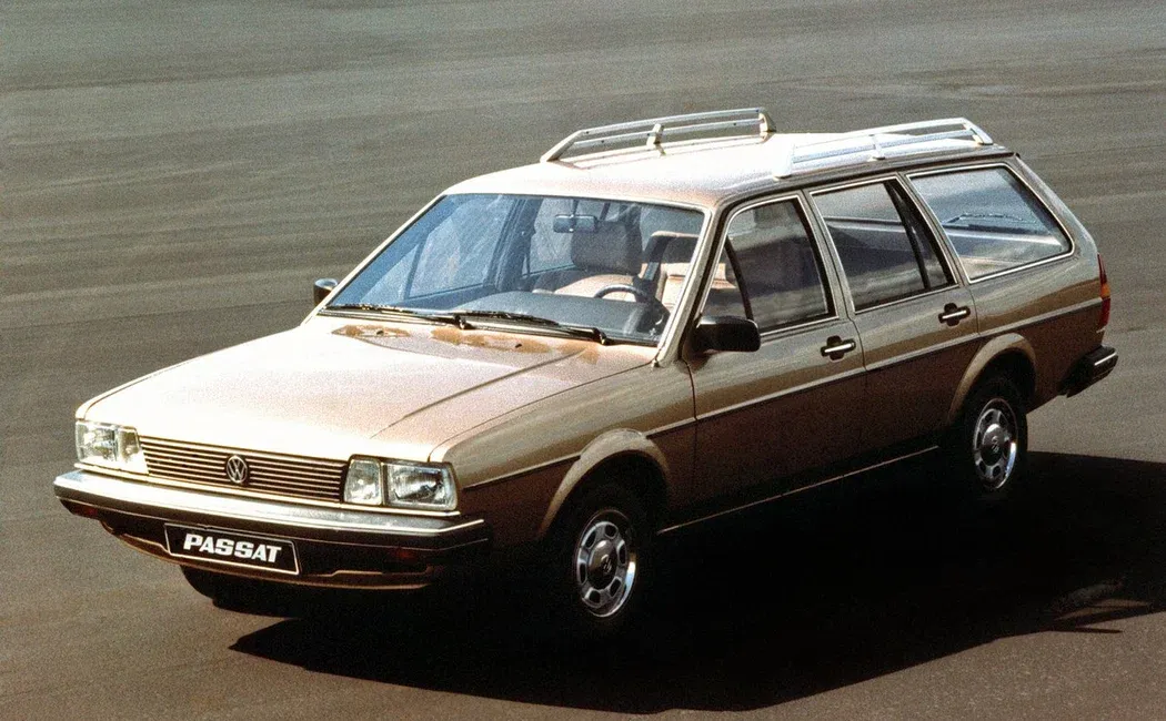 Логотип Volkswagen Passat Универсал 5 дв. 2 (B2)